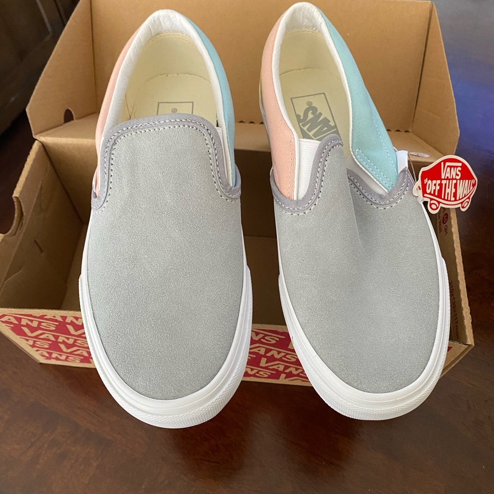 Brand new Vans. Very nice colors.